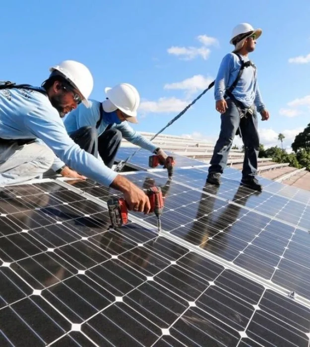 Solar-Panel-Repair-1024x640